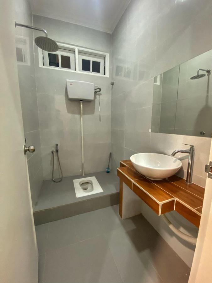 Shafickza Guesthouse Куала Теренгану Екстериор снимка