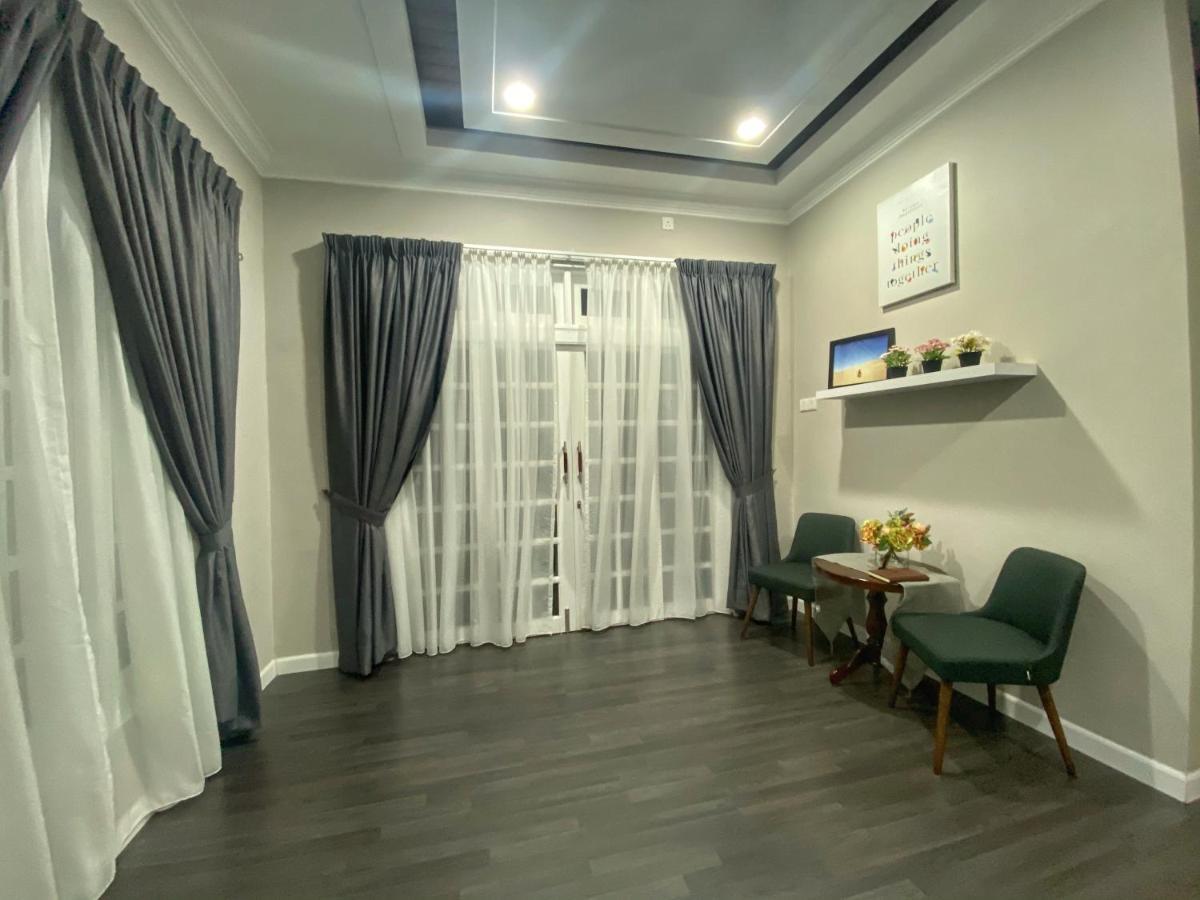 Shafickza Guesthouse Куала Теренгану Екстериор снимка