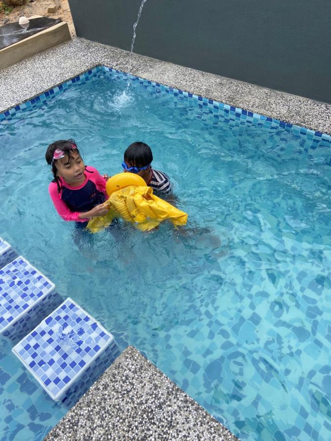 Shafickza Guesthouse Куала Теренгану Екстериор снимка